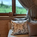 Appartement Goralska Przy Dolinie Chocholowskiej - Goraca Balia Witów