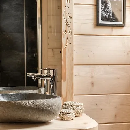 Goralska Przy Dolinie Chocholowskiej - Goraca Balia Witow (Tatra)